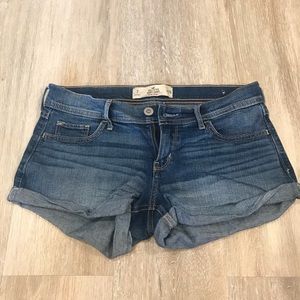HOLLISTER Jean Shorts